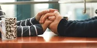 couple holding hands
